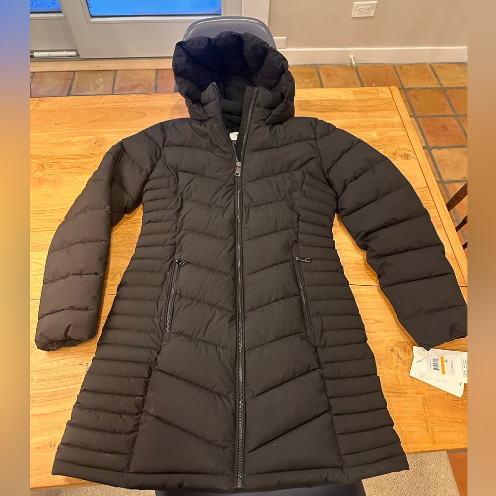 DKNY women’s puffer jacket size small NWT